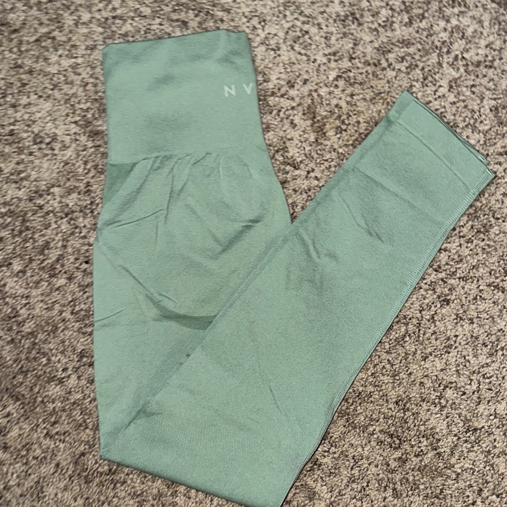 NVGTN Women's Green Leggings